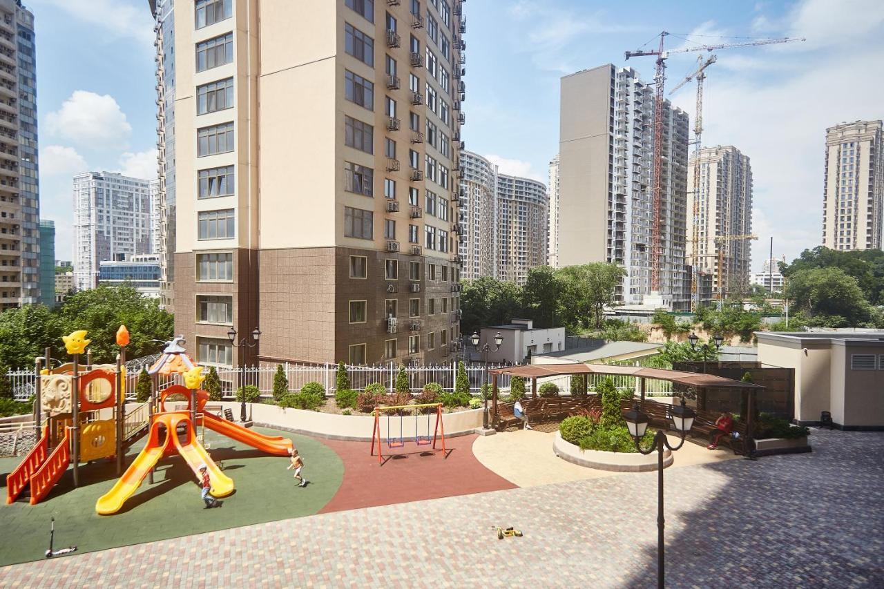 אודסה Ultramarinn Hotel מראה חיצוני תמונה